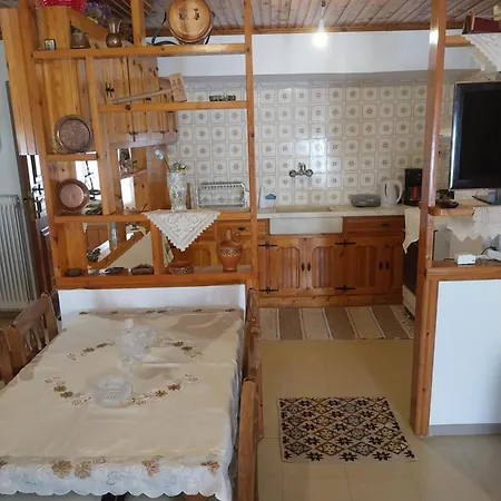 Karaste Apartment